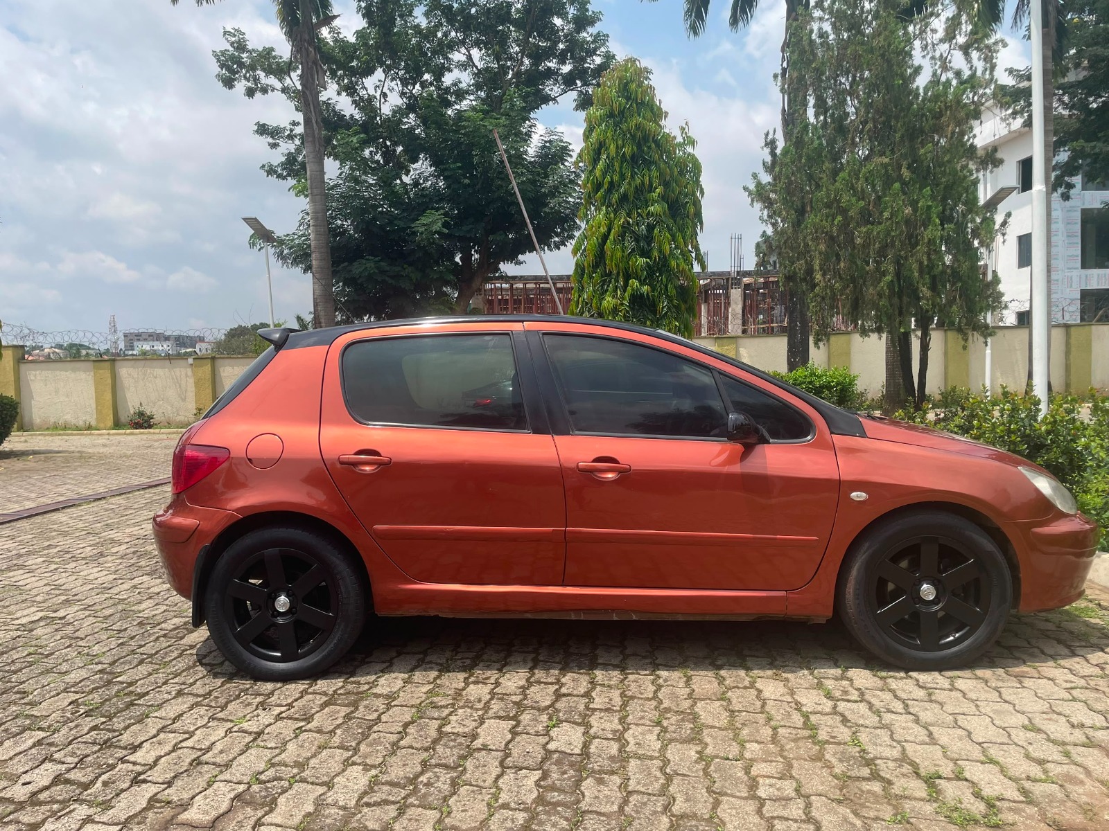 2011 Peugeot 307 Manual — view 1